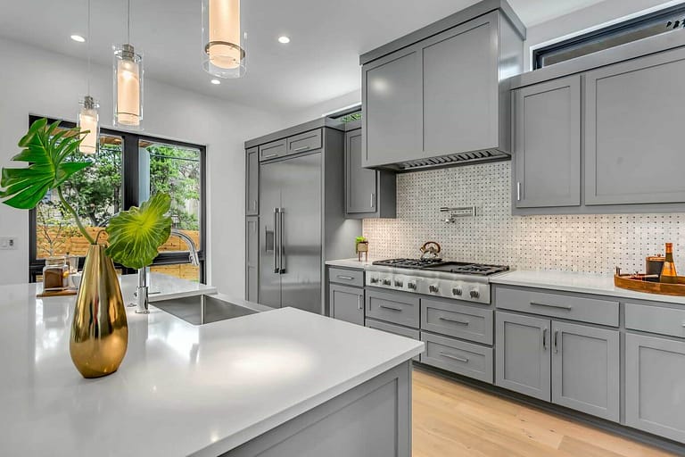 custom kitchen cabinets